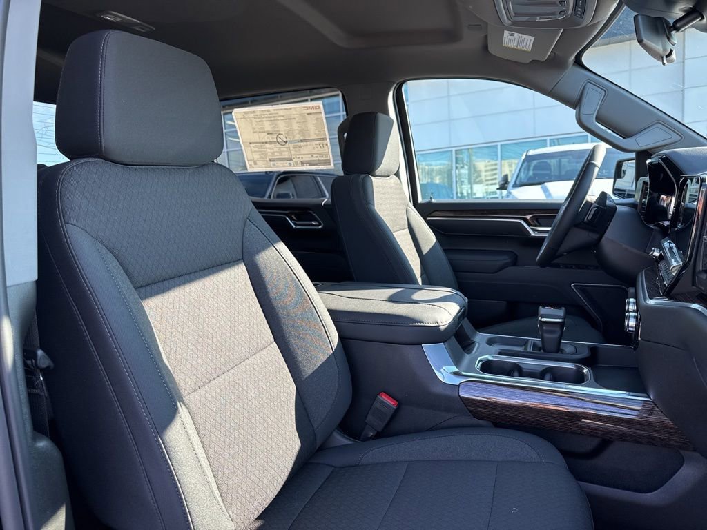 New 2026 GMC Sierra 1500 Elevation image 22