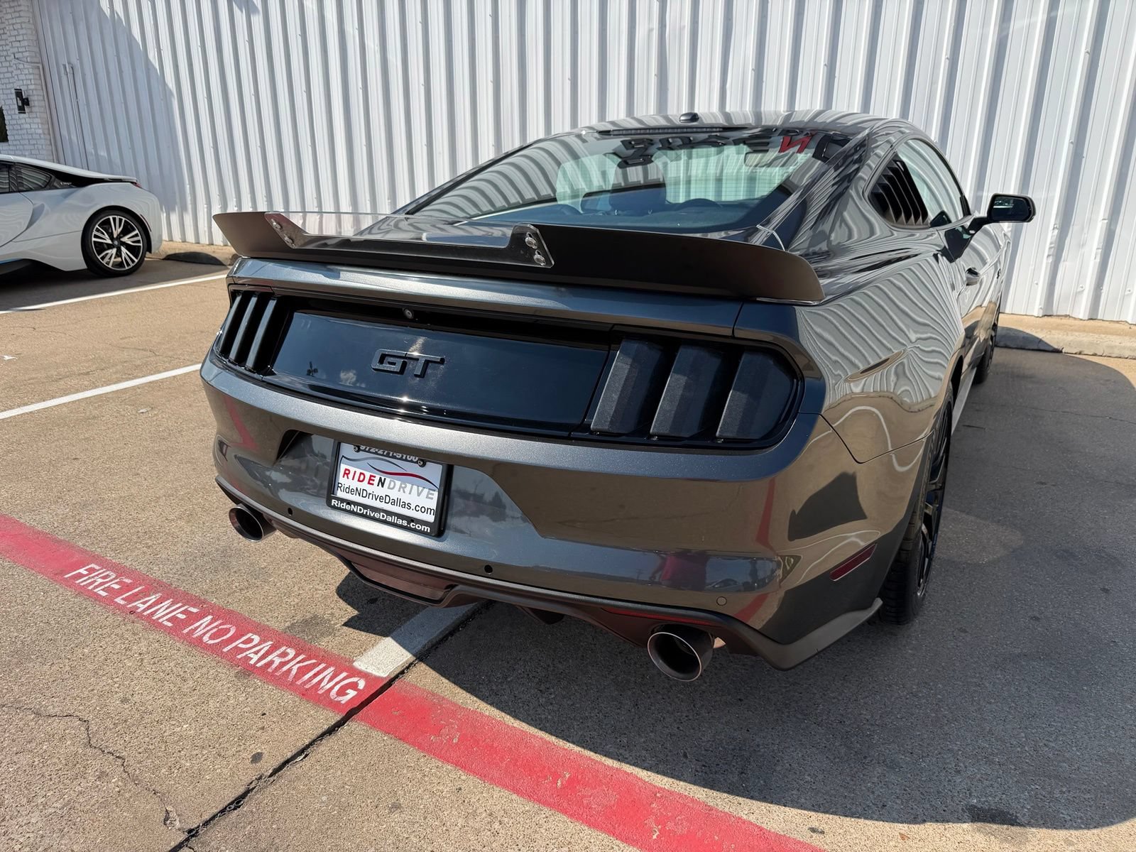 Used 2016 Ford Mustang GT Premium w/ GT Performance Package RWD image 6