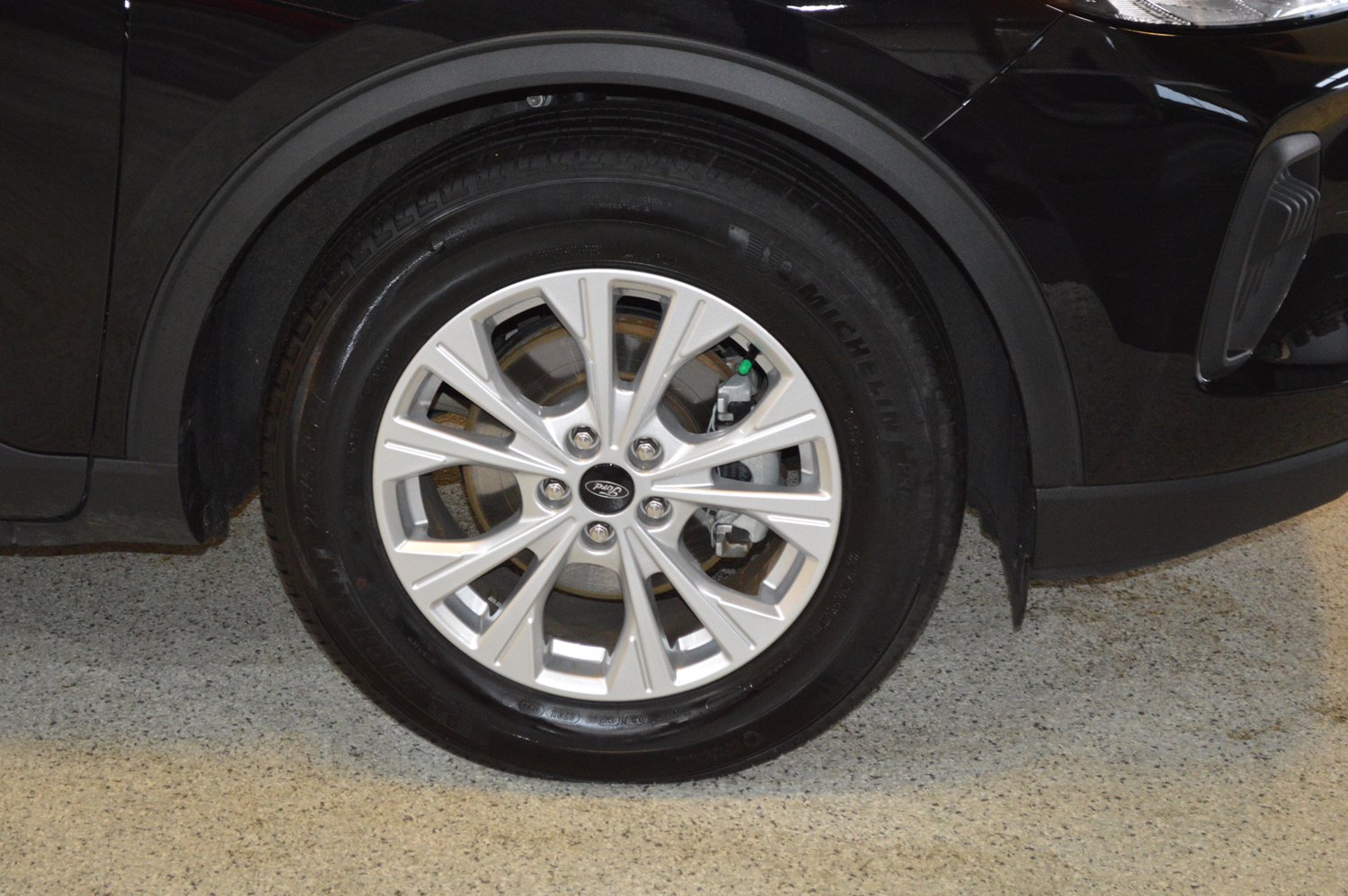 Used 2025 Ford Escape Active FWD image 9