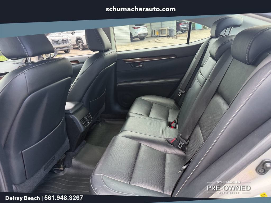 Used 2015 Lexus ES 350 w/ Luxury Package FWD image 12