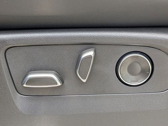 Certified 2024 Cadillac Escalade Sport w/ LPO, ONYX Package image 21