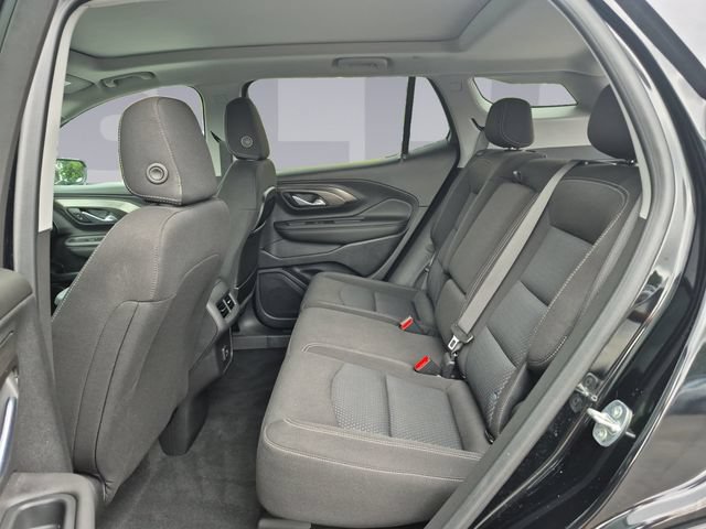 Certified 2023 GMC Terrain SLE w/ Driver Convenience Package AWD/4WD image 16