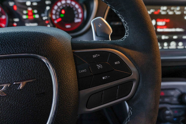 Used 2020 Dodge Challenger SRT Hellcat Redeye image 31