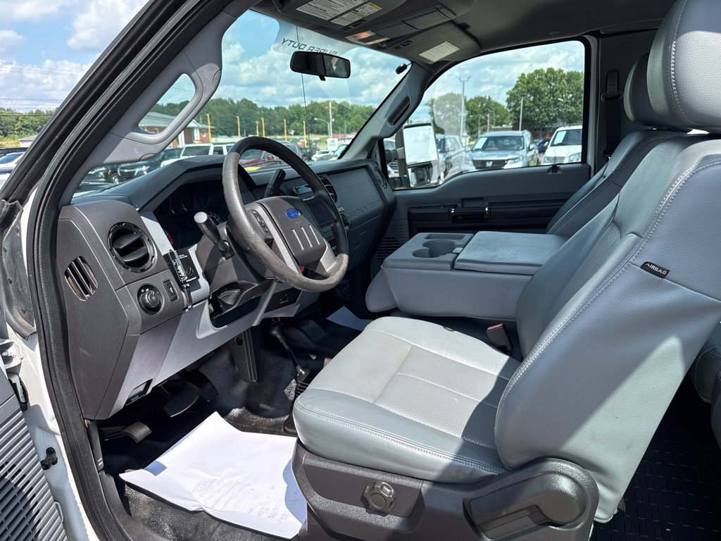 Used 2015 Ford F250 XL w/ Power Equipment Group AWD/4WD image 24