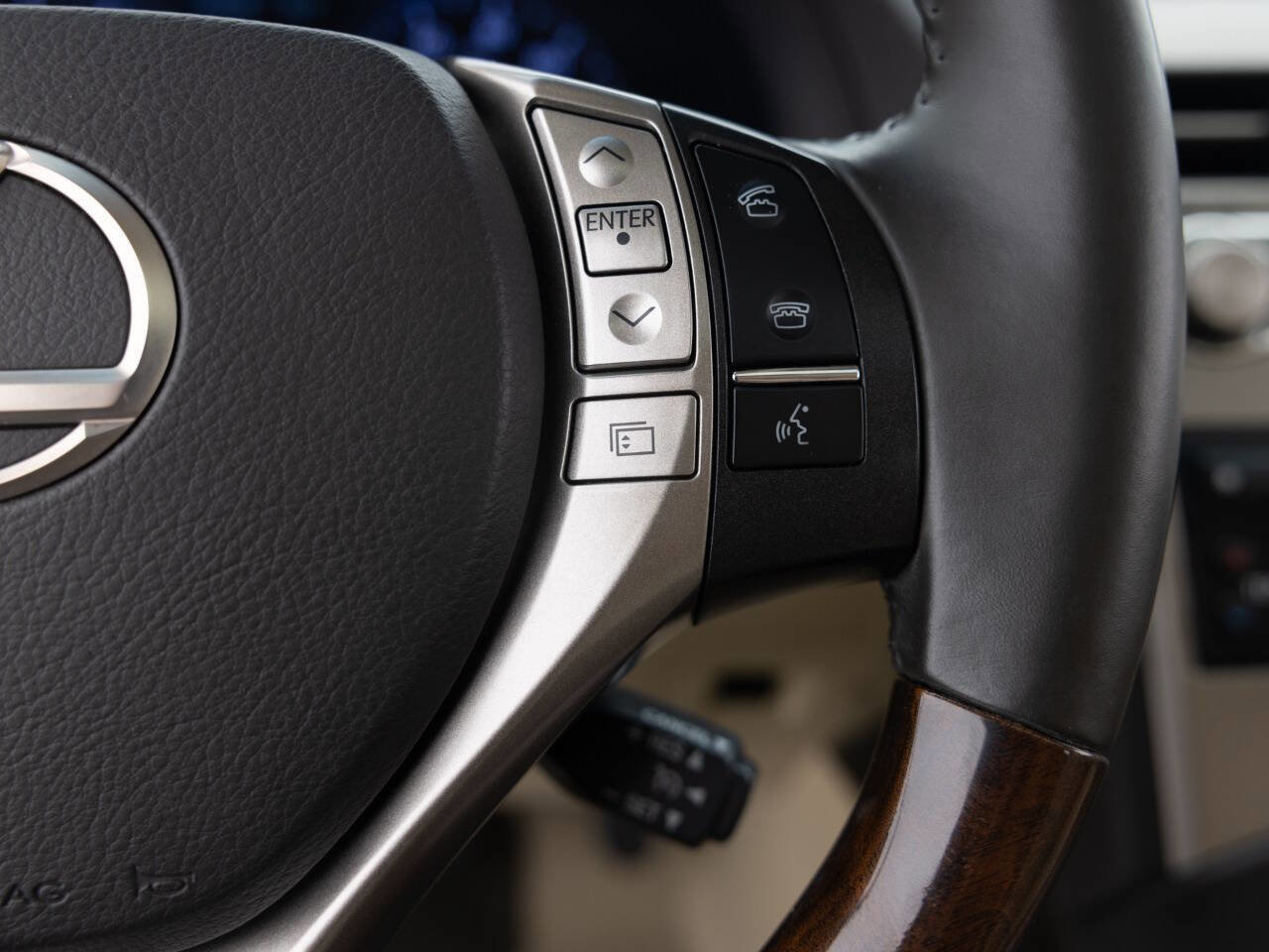 Used 2013 Lexus RX 350 AWD w/ Navigation Pkg image 38