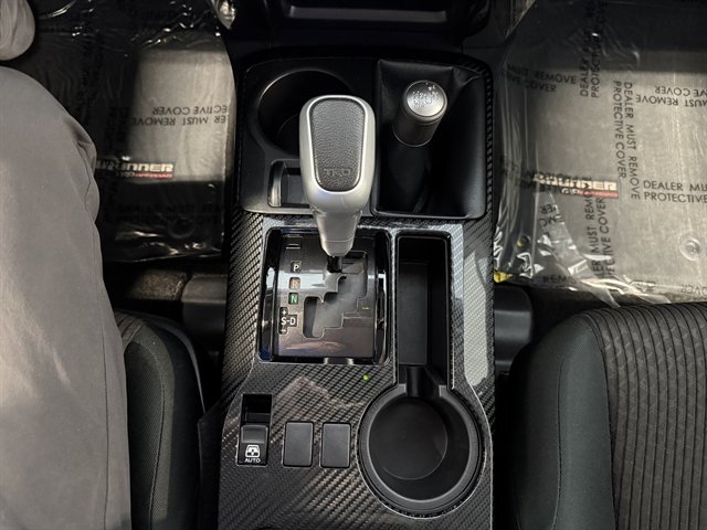 Used 2024 Toyota 4Runner TRD Off-Road image 36