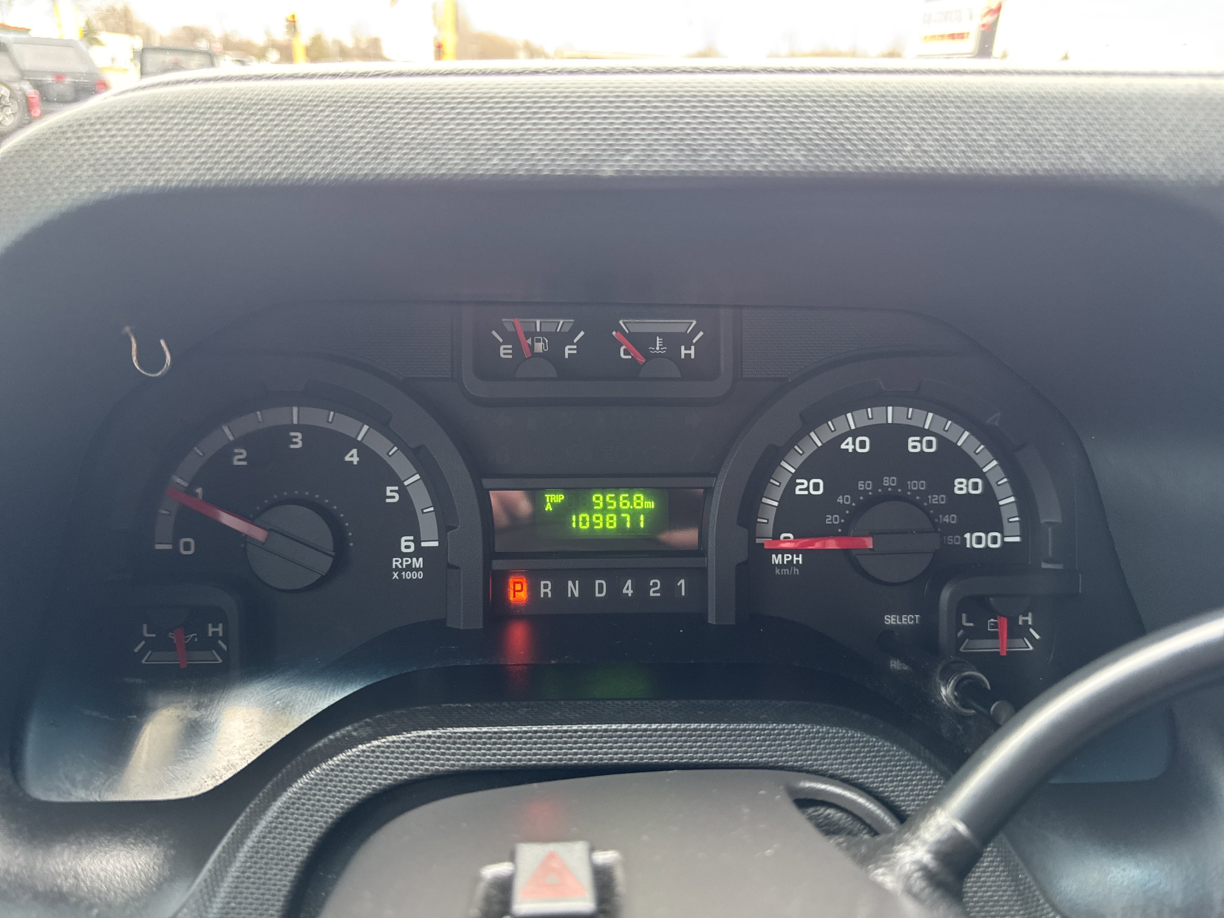 Used 2019 Ford E-350 and Econoline 350 Super Duty RWD image 19