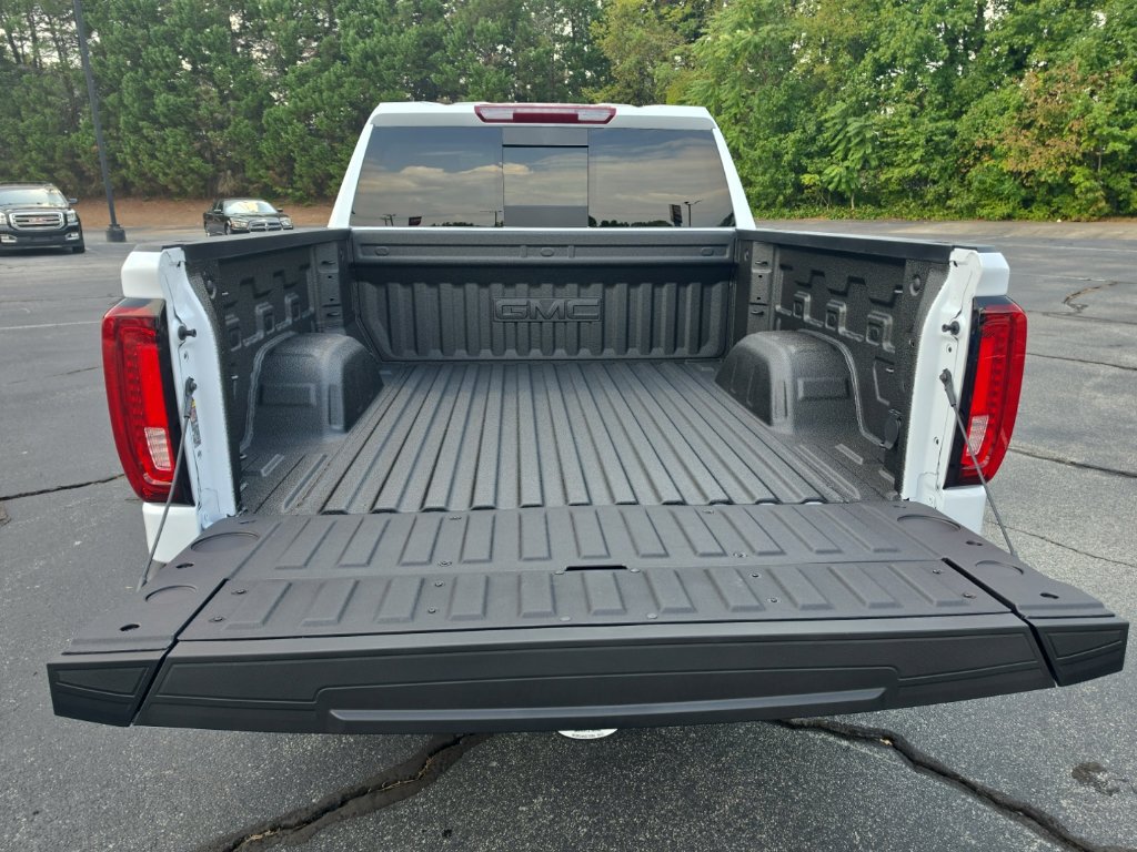 New 2026 GMC Sierra 1500 SLT w/ SLT Premium Plus Package AWD/4WD image 10