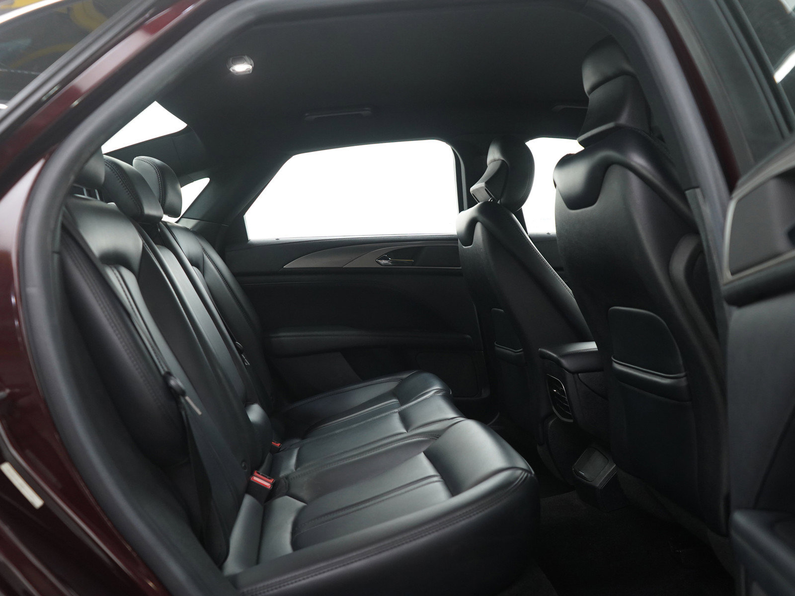 Used 2017 Lincoln MKZ Premiere image 12