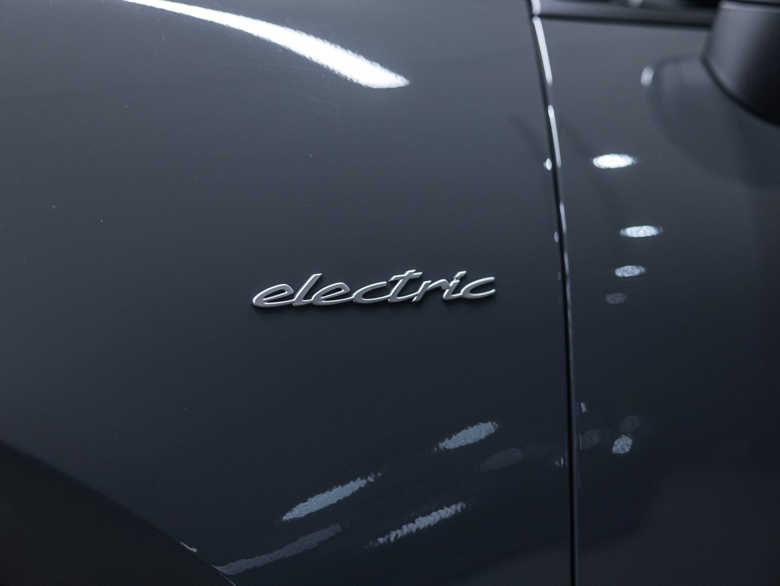 New 2026 Porsche Macan 4 Electric AWD/4WD image 22