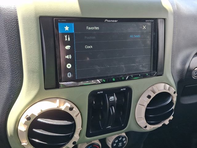 Used 2017 Jeep Wrangler Unlimited Sport w/ Quick Order Package 24S AWD/4WD image 18