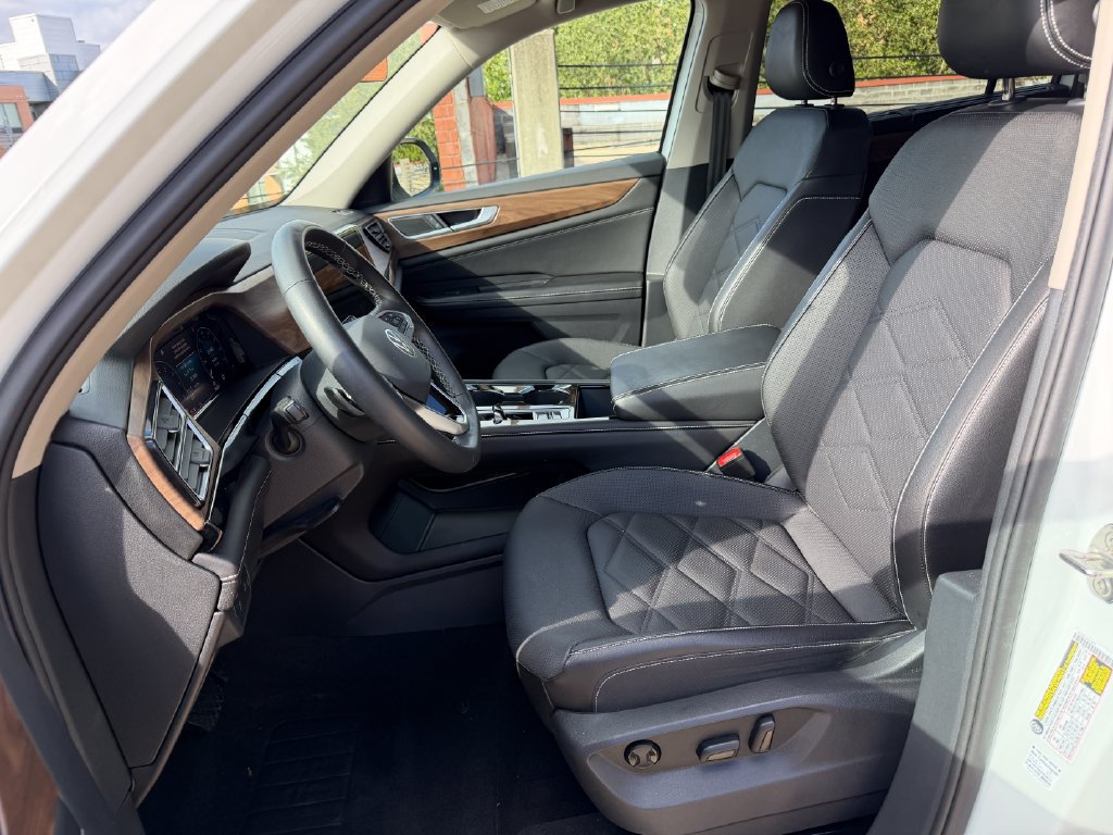 Certified 2024 Volkswagen Atlas SE AWD/4WD image 15