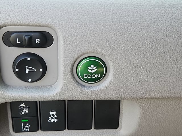 Used 2021 Honda Pilot LX image 24