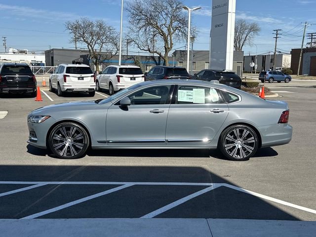 Used 2022 Volvo S90 B6 Inscription w/ Advanced Package image 10