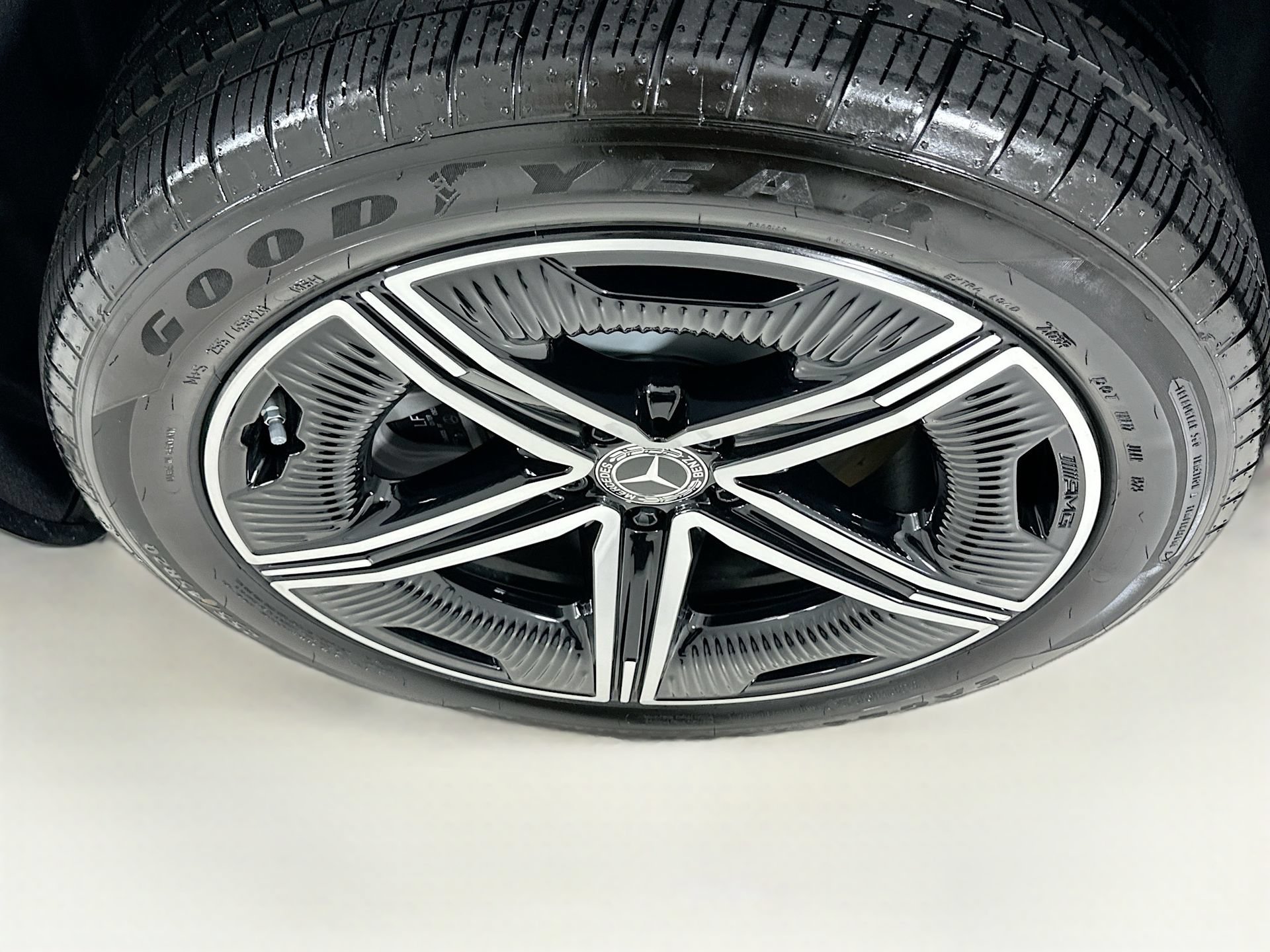 New 2026 Mercedes-Benz EQS 580 4MATIC Sedan image 33
