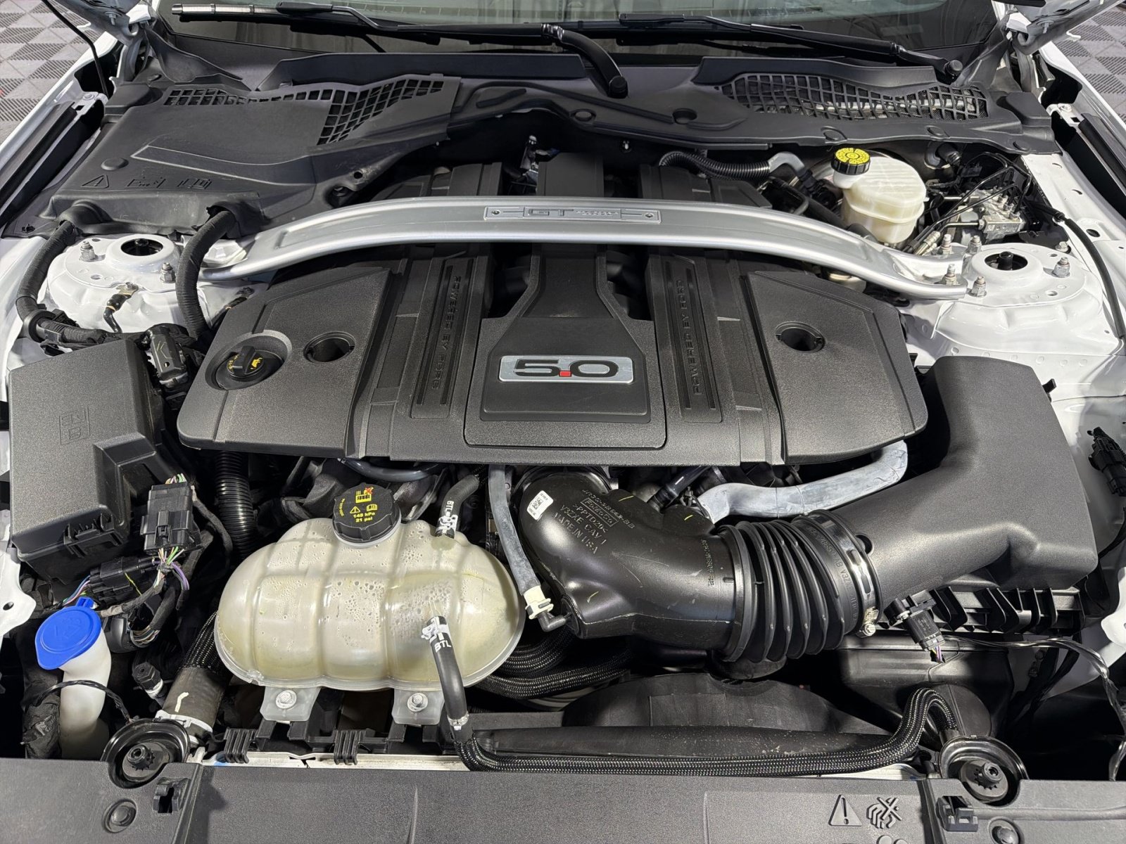 Used 2023 Ford Mustang GT Premium w/ Equipment Group 401A RWD image 31