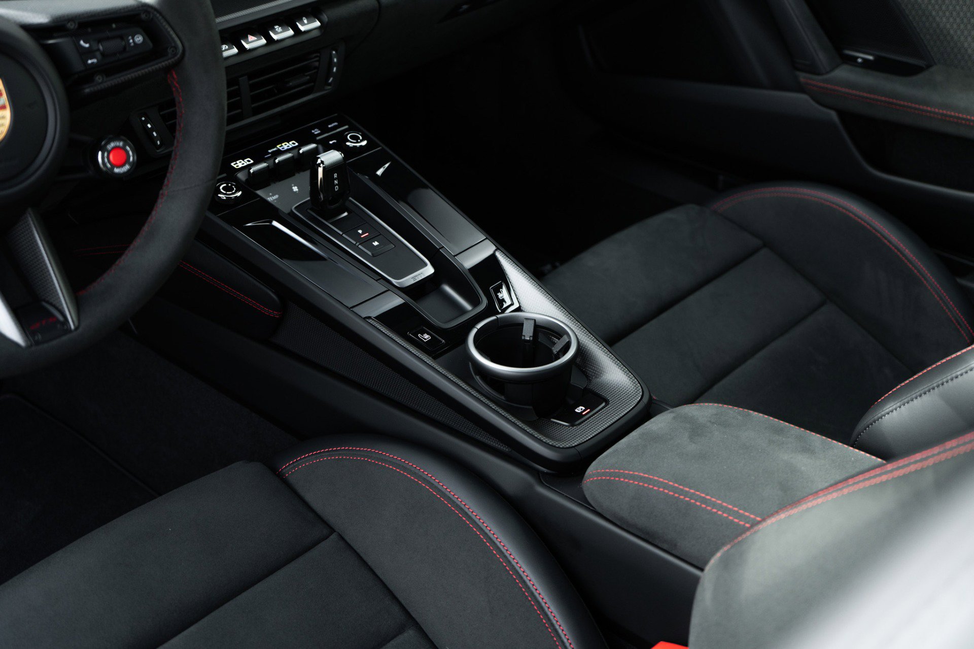 Used 2025 Porsche 911 Carrera 4 GTS image 20