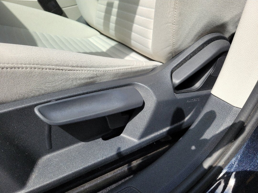 Used 2022 Volkswagen Jetta S FWD image 16