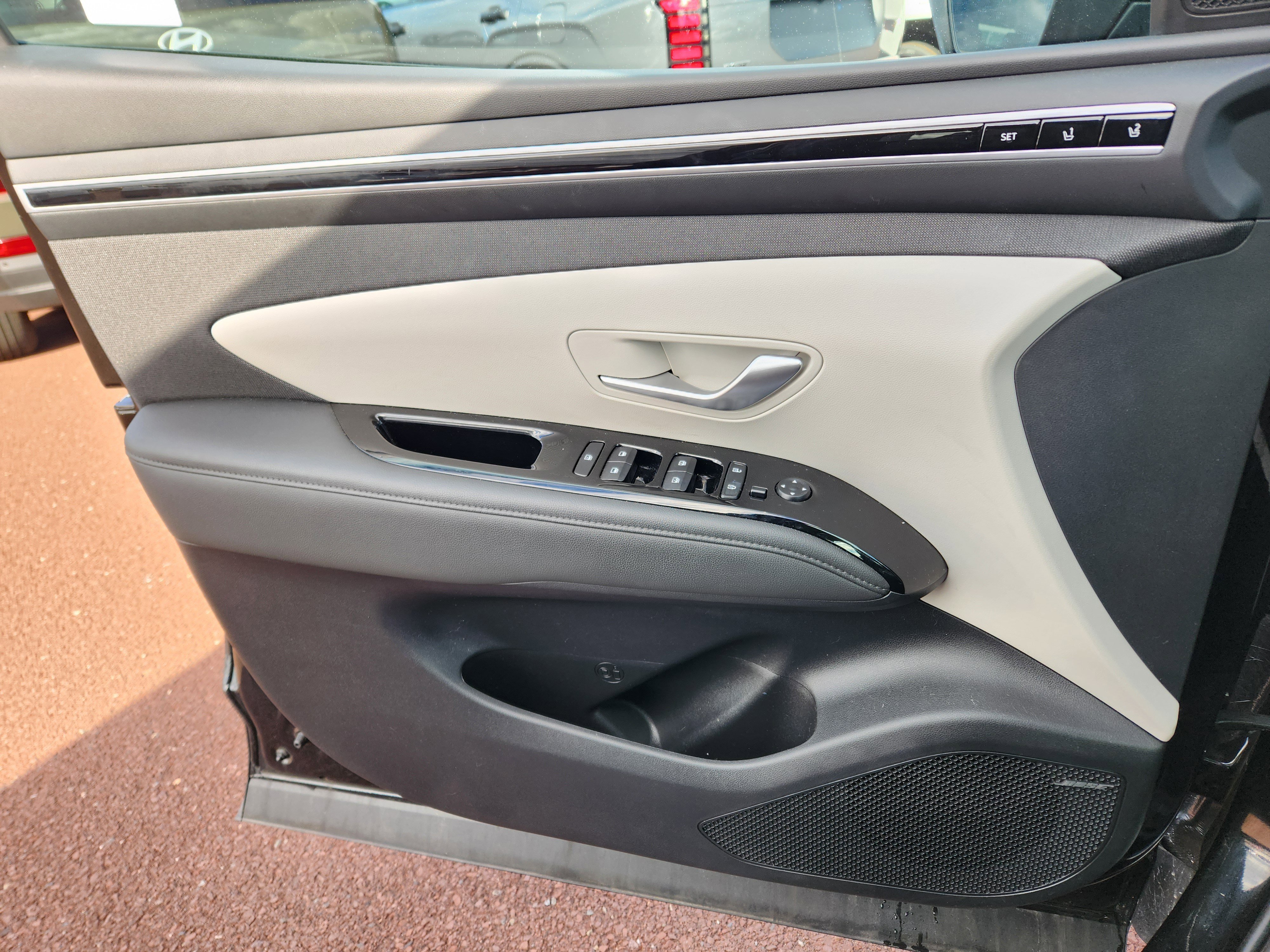 Certified 2024 Hyundai Tucson Limited image 25