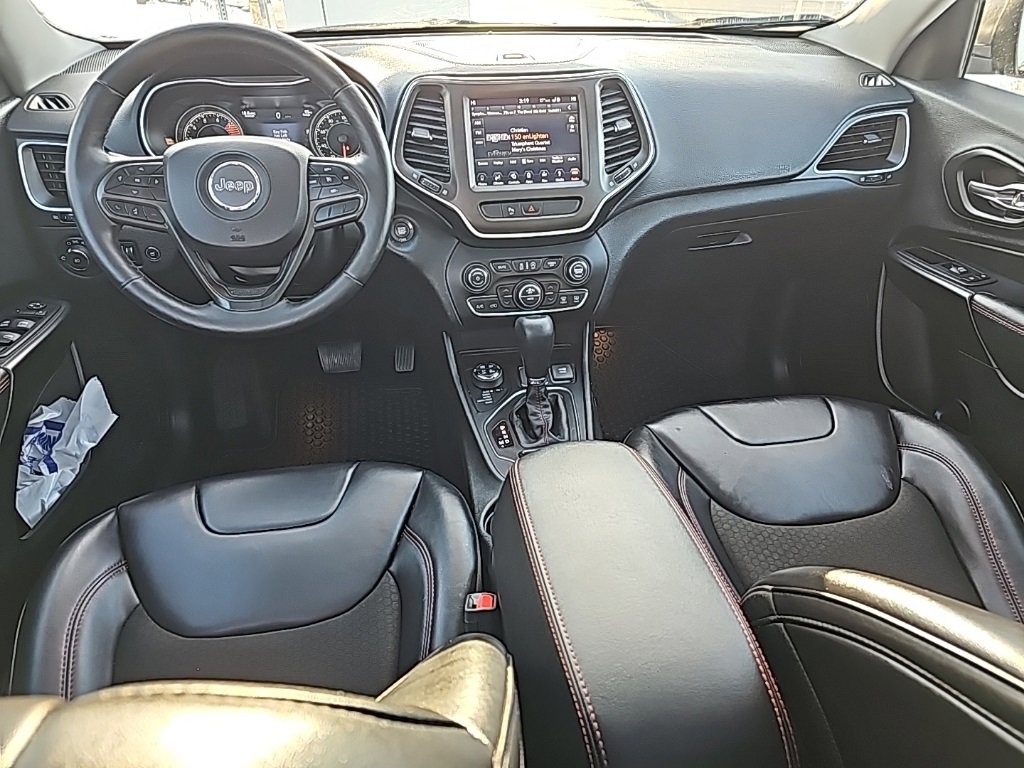 Used 2019 Jeep Cherokee Trailhawk w/ Comfort/Convenience Group image 4