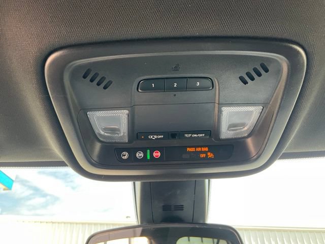 Used 2023 Chevrolet Traverse LT w/ LPO, Floor Liner Package AWD/4WD image 15