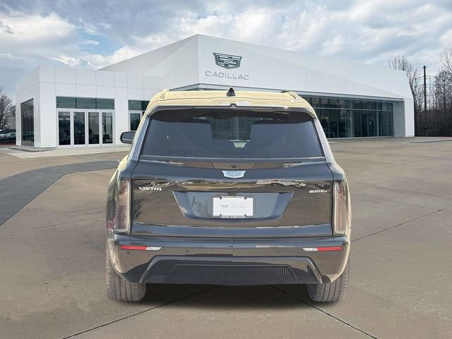 Used 2026 Cadillac Vistiq Luxury image 4