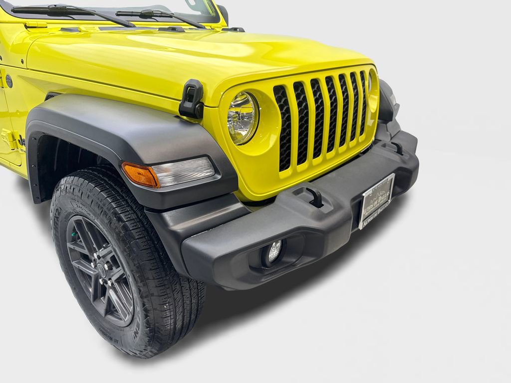 Used 2024 Jeep Wrangler Sport S AWD/4WD image 17