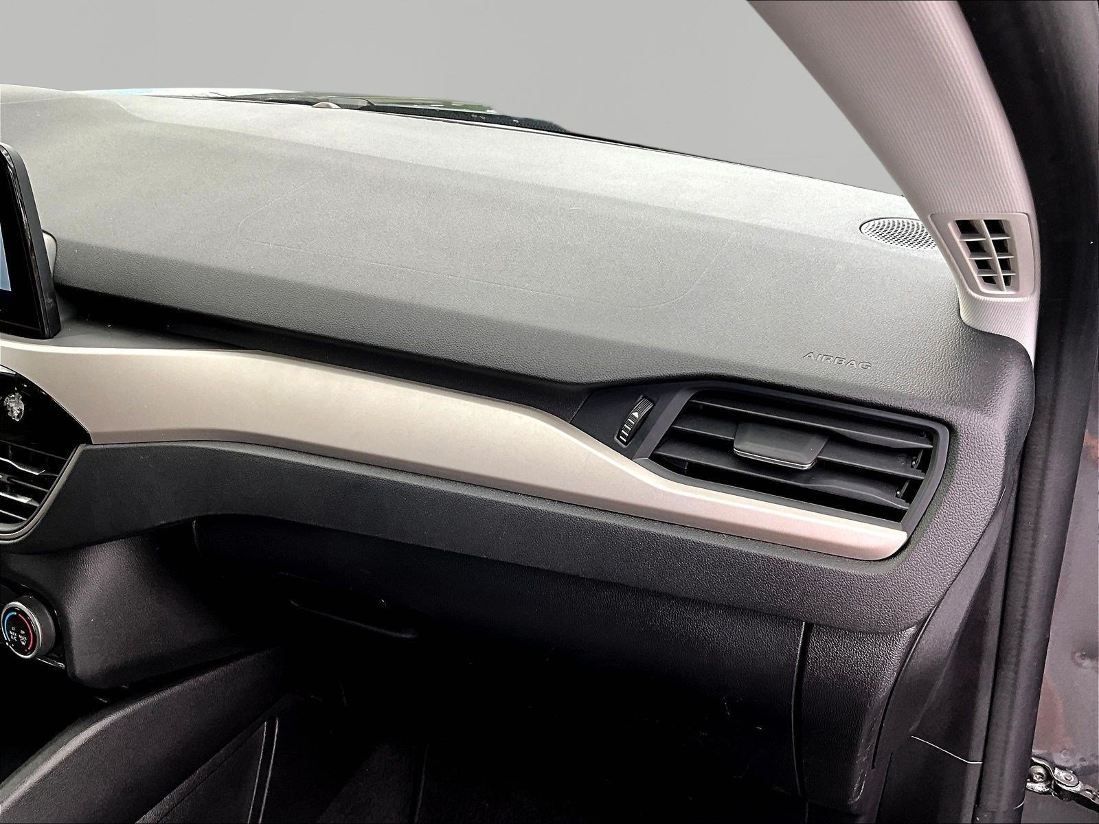 Used 2022 Ford Escape SE AWD/4WD image 26