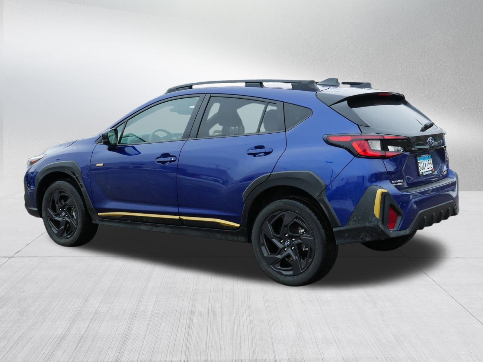 Used 2025 Subaru Crosstrek 2.5i Sport w/ Crosstrek Mirror Package image 5