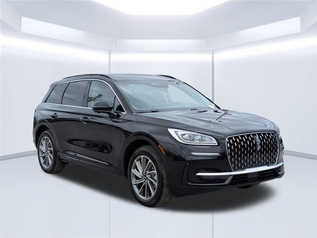 Used 2025 Lincoln Corsair Grand Touring w/ Equipment Group 301A AWD/4WD image 8