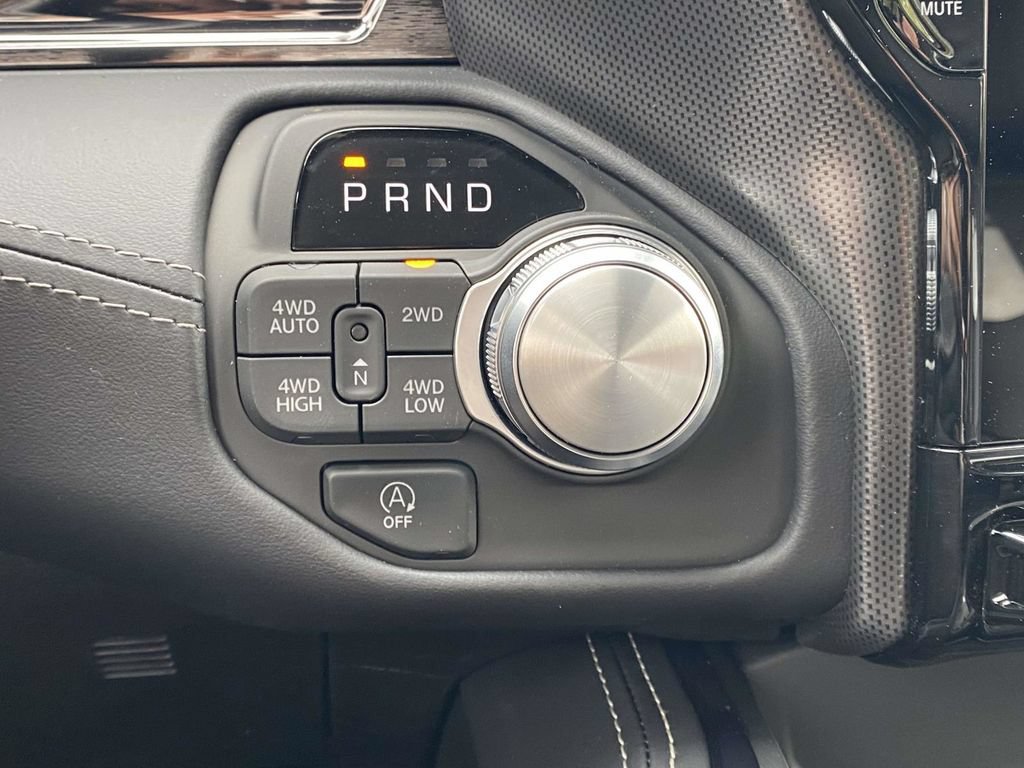 New 2026 RAM 1500 Limited AWD/4WD image 25
