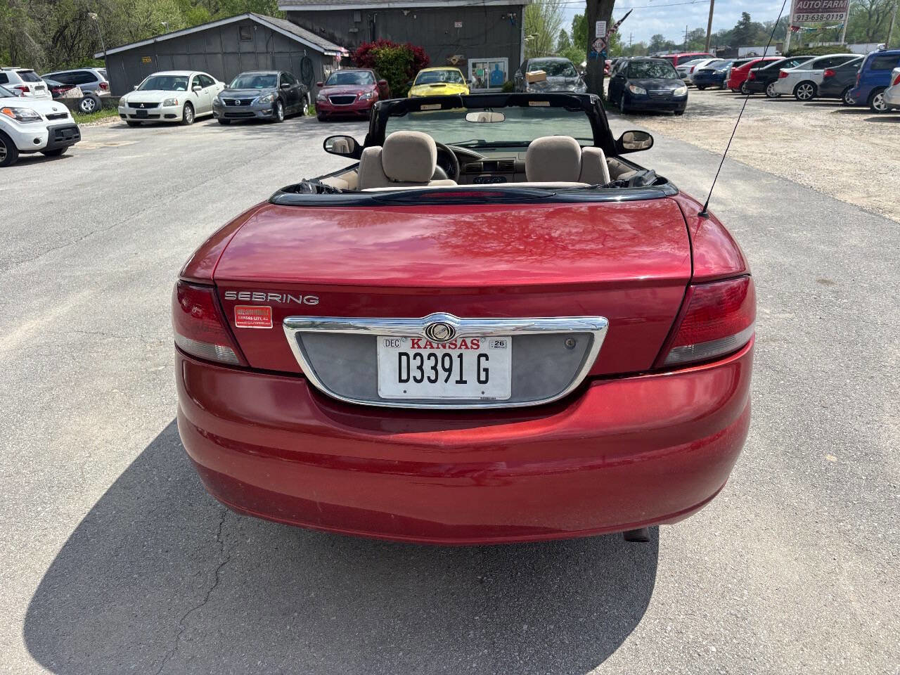 Used 2004 Chrysler Sebring LX FWD image 7