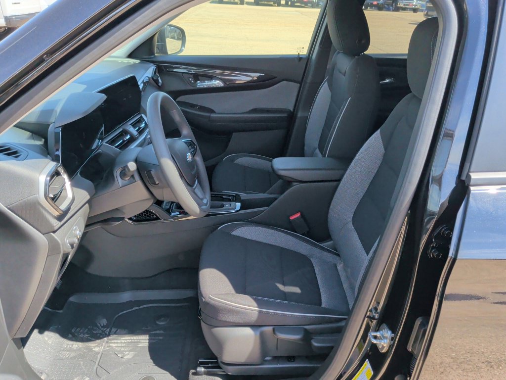 New 2026 Chevrolet TrailBlazer LS w/ LS Convenience Package FWD image 12