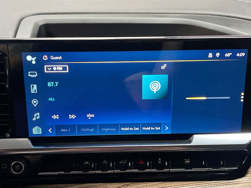 Used 2024 Chevrolet Silverado 1500 RST w/ Redline Edition image 15