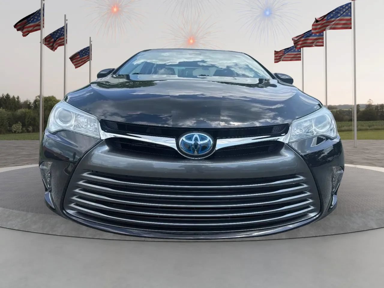 Used 2015 Toyota Camry XLE w/ Moonroof Package FWD image 9