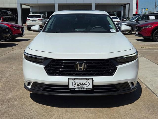 Used 2024 Honda Accord EX image 3