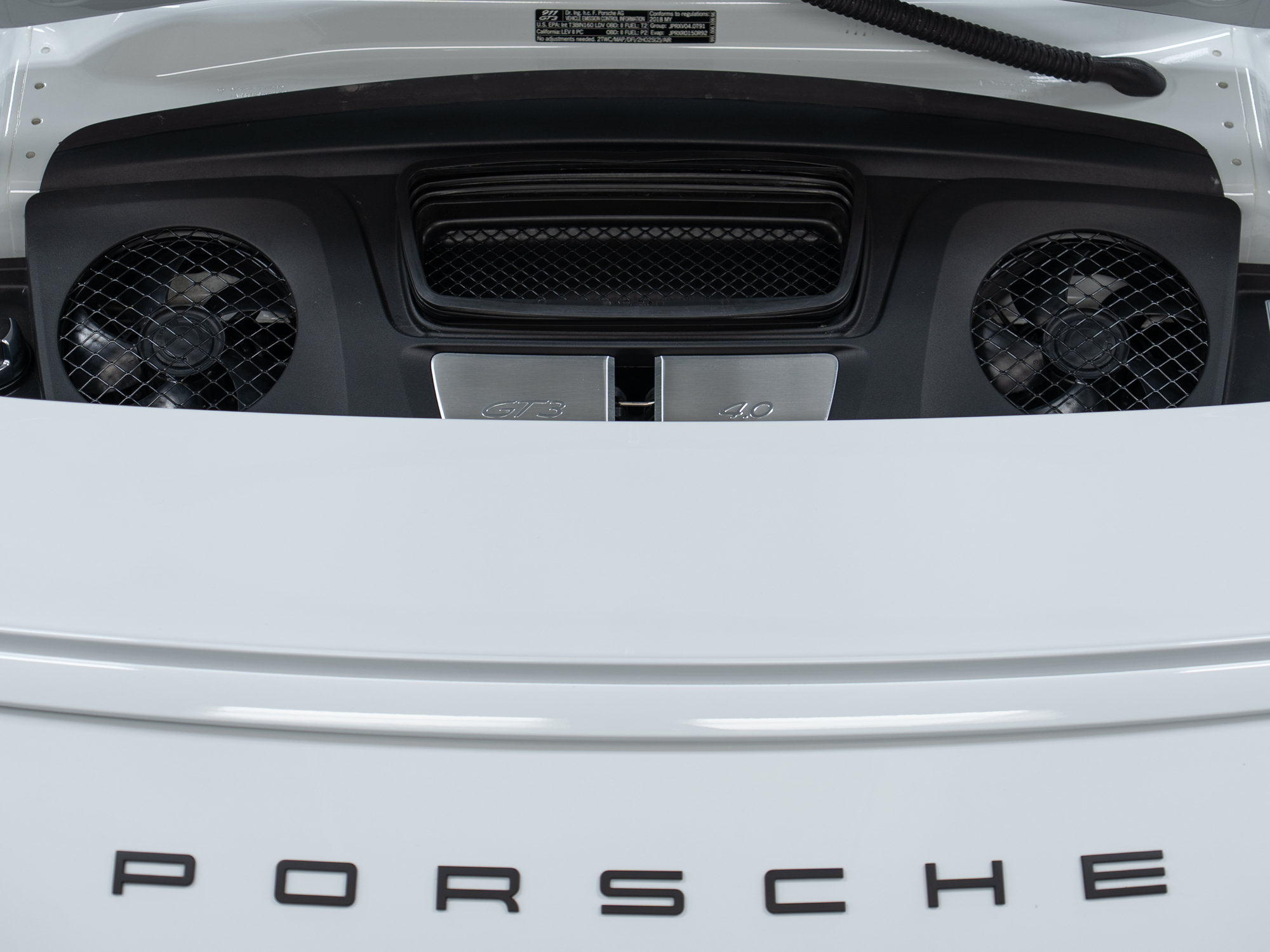 Certified 2018 Porsche 911 GT3 RWD image 13