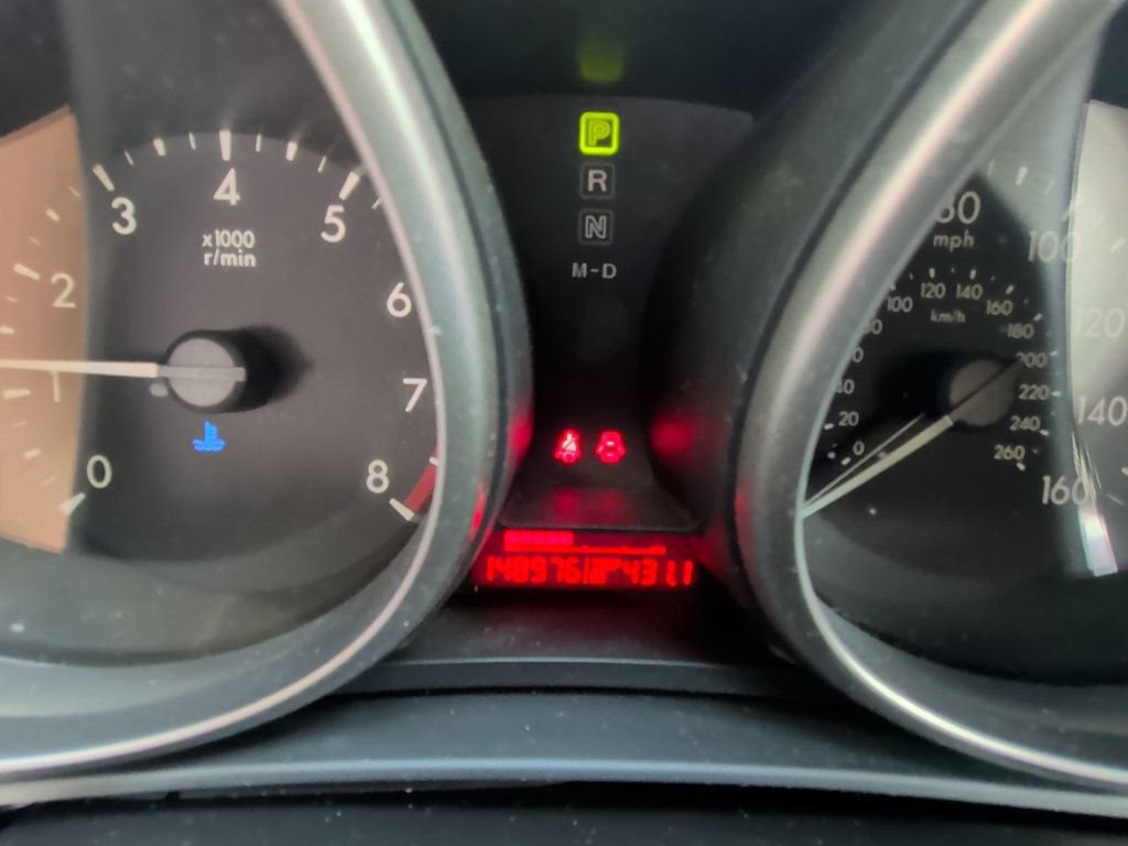 Used 2011 MAZDA MAZDA3 i Touring FWD image 16