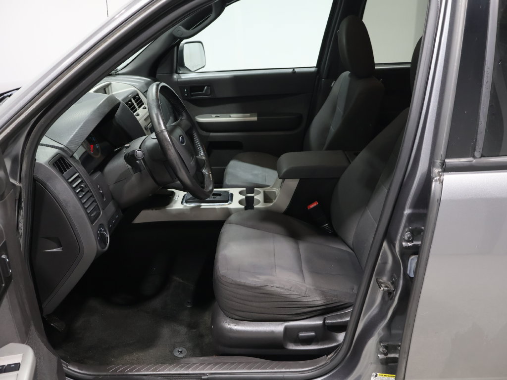 Used 2011 Ford Escape XLT w/ 202A Rapid Spec Order Code AWD/4WD image 12