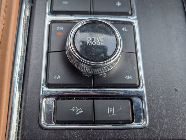 Used 2023 Ford Expedition Max Platinum AWD/4WD image 25