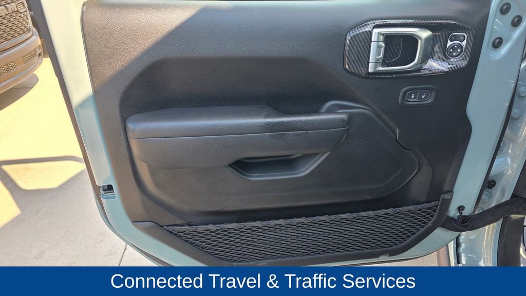 Used 2024 Jeep Wrangler Unlimited Rubicon w/ Technology Group image 25