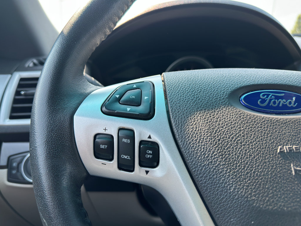 Used 2013 Ford Explorer Limited AWD/4WD image 25
