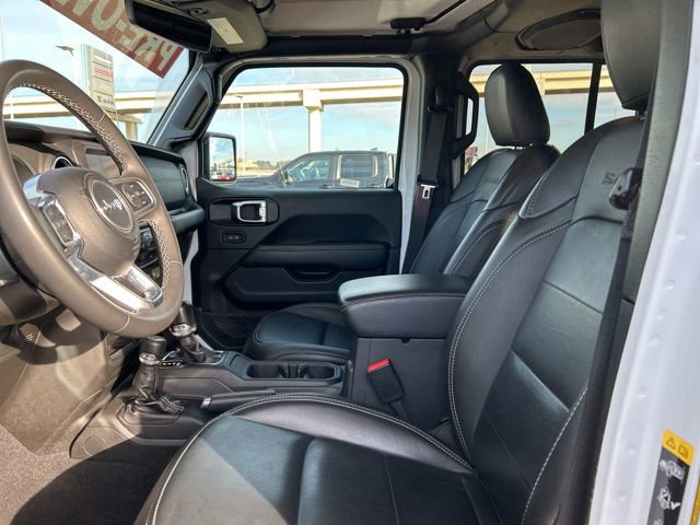 Used 2023 Jeep Wrangler Unlimited Sahara image 34