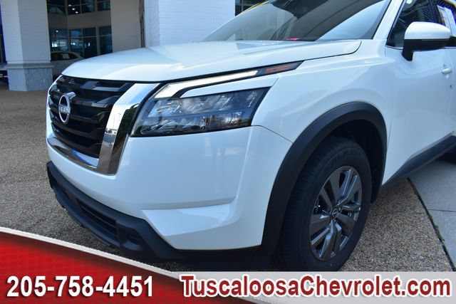 Used 2024 Nissan Pathfinder SV AWD/4WD image 48