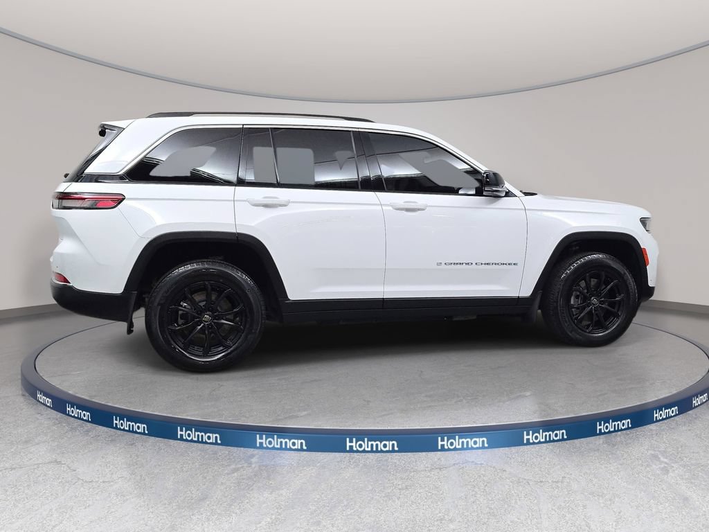 Used 2022 Jeep Grand Cherokee Limited 4xe w/ Luxury Tech Group II AWD/4WD image 5