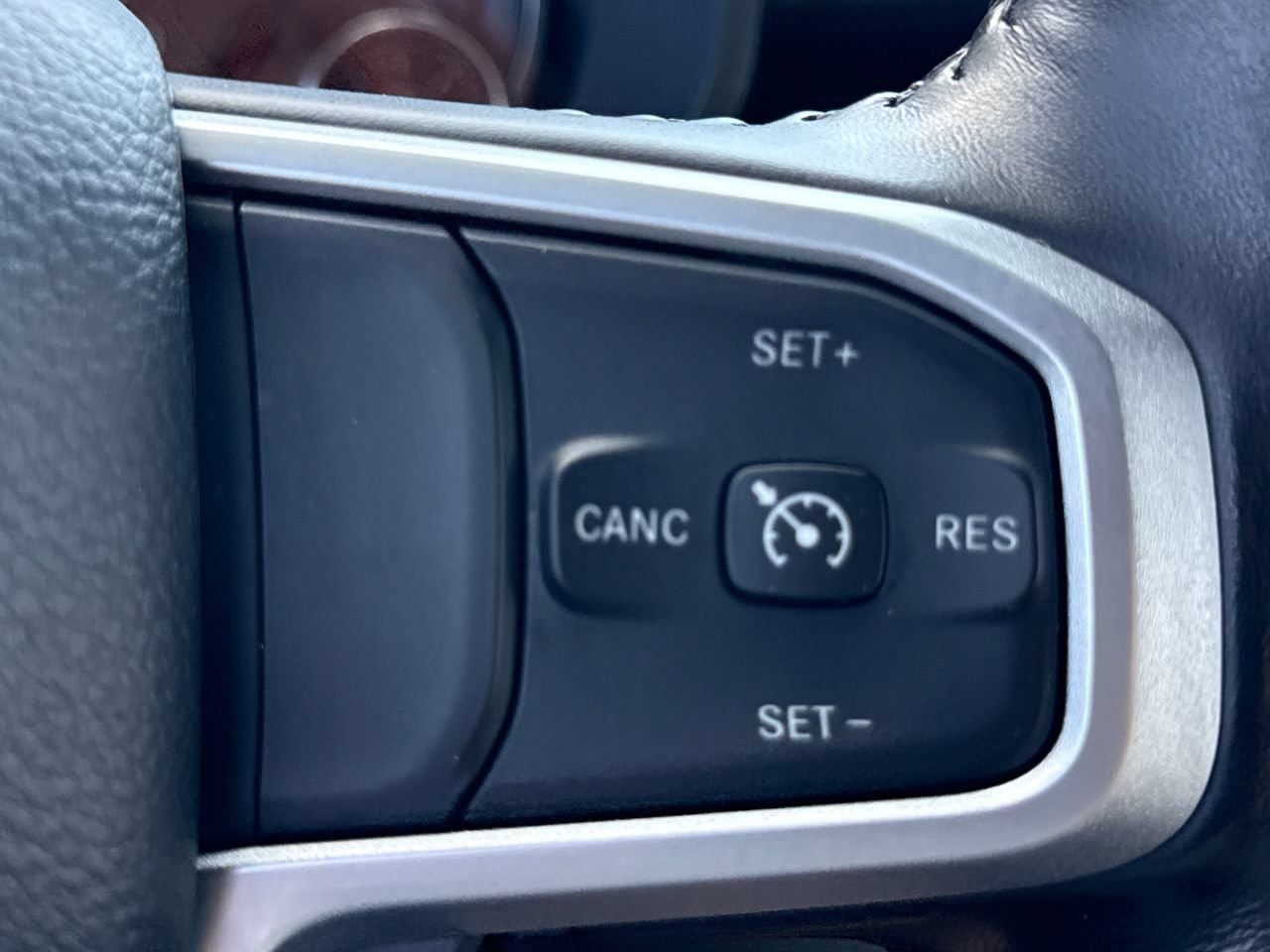 Used 2020 RAM 1500 Big Horn AWD/4WD image 30