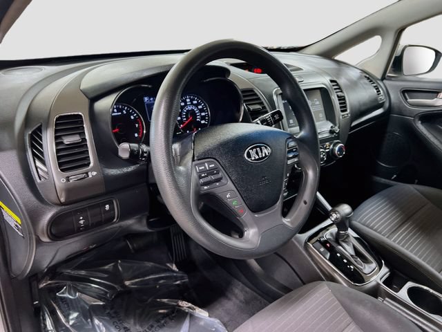 Used 2018 Kia Forte LX w/ LX Popular Package FWD image 9