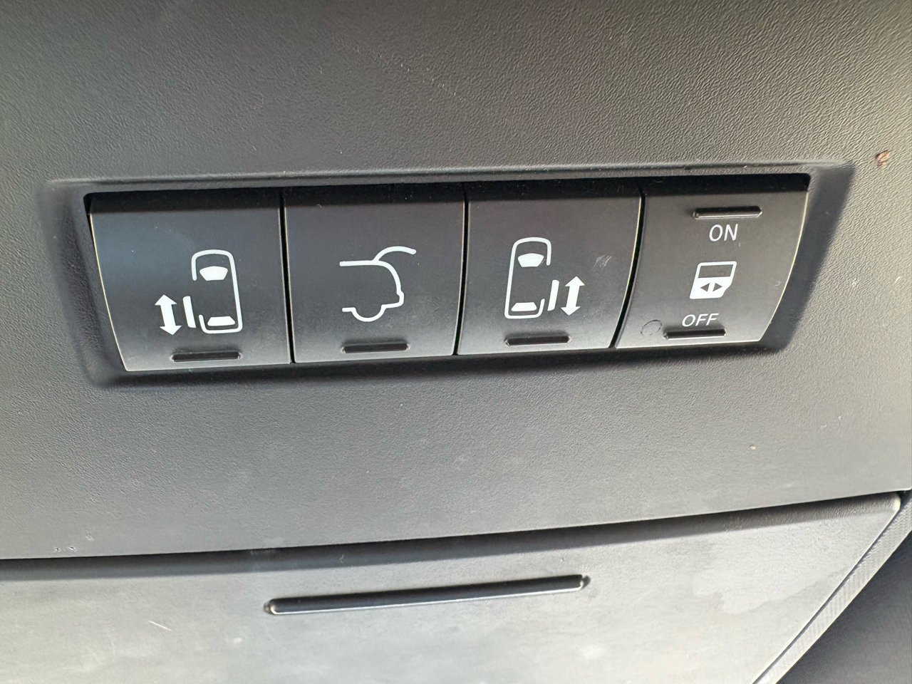 Used 2019 Dodge Grand Caravan GT image 19