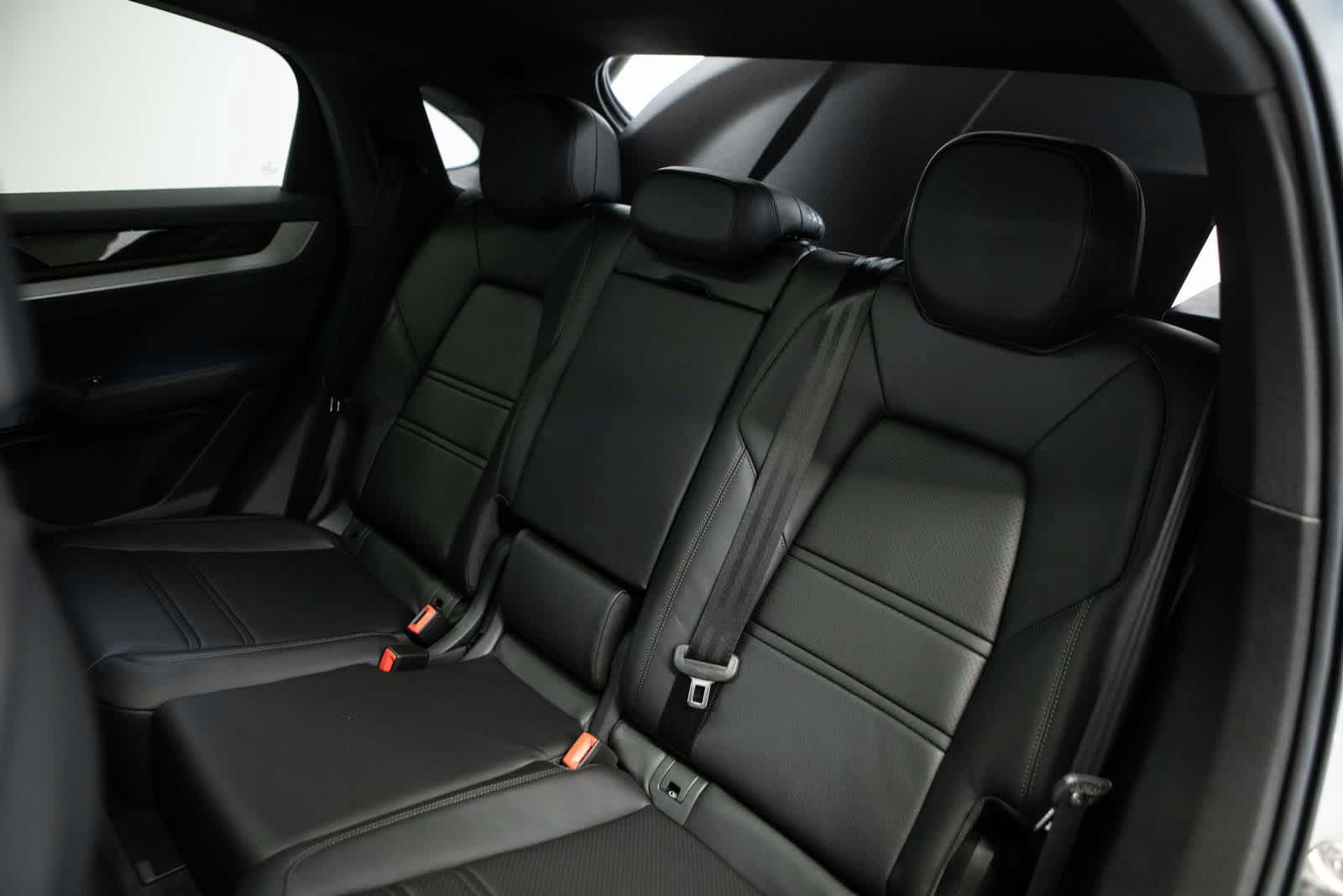 New 2026 Porsche Cayenne S AWD/4WD image 34