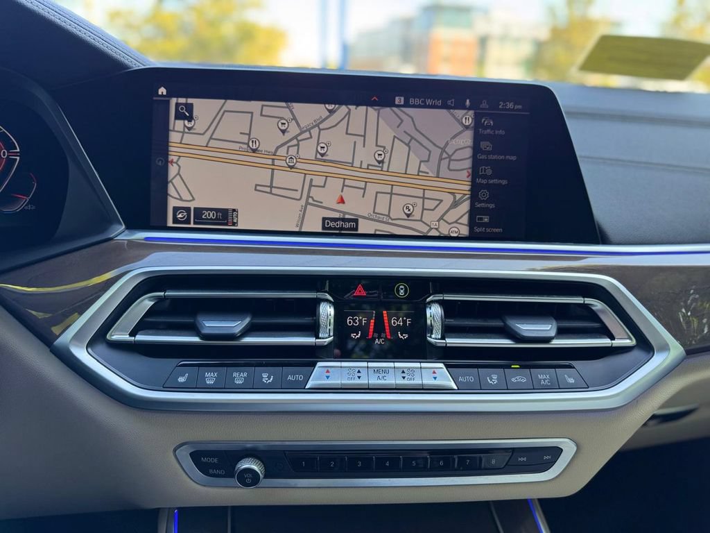 Used 2022 BMW X5 xDrive40i w/ Premium Package AWD/4WD image 17